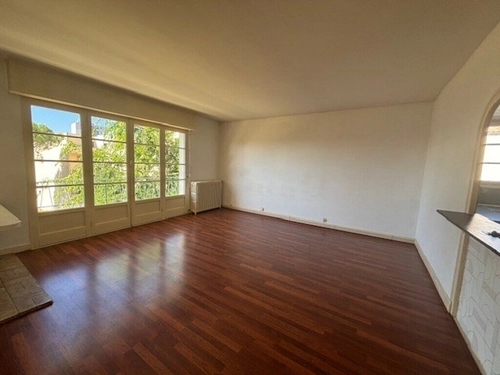 Image d'un appartement 5 pièces 106 m² à 1273.57€ à bordeaux (33200)