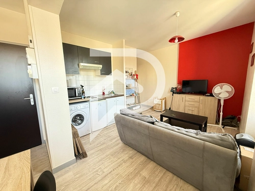 Image d'un appartement meublé 2 pièces 32 m² à 500€ à saintes (17100)