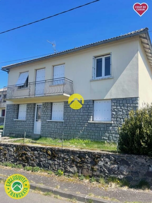 Image d'un maison 6 pièces 99 m² à 162000€ à pierrefort (15230)