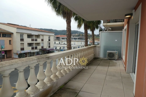 Image d'un appartement 2 pièces 41 m² à 845€ à pégomas (06580)