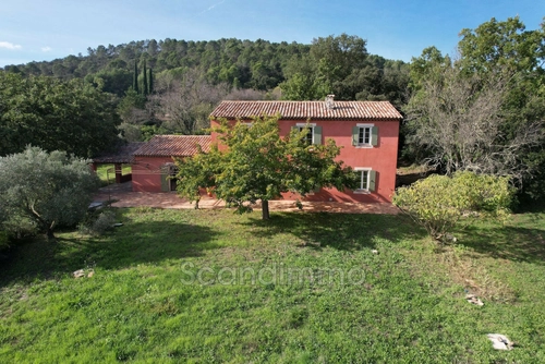 Image d'un maison 7 pièces 195 m² à 790000€ à cotignac (83570)