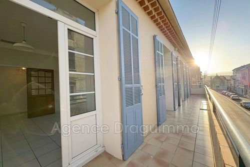 Image d'un appartement 4 pièces 112 m² à 259000€ à draguignan (83300)
