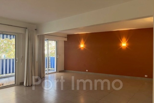 Image d'un appartement 3 pièces 91 m² à 1620€ à cagnes-sur-mer (06800)