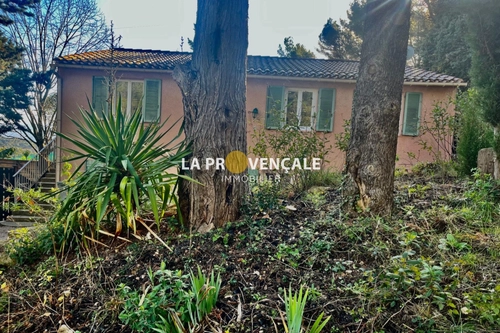 Image d'un appartement 4 pièces 79 m² à 340000€ à peypin (13124)