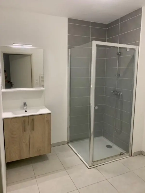 Image d'un appartement t2 44m2 à louer à cogolin - pichet à 781€ à cogolin (83310)
