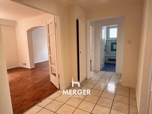 Image d'un grand 3/4p proche orangerie à 1200€ à strasbourg (67000)