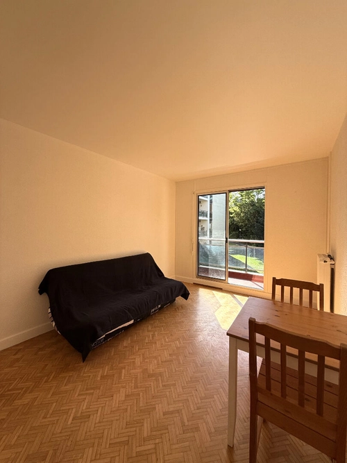 Image d'un en location appartement 1 pièce 23 m à 790€ à sèvres (92310)