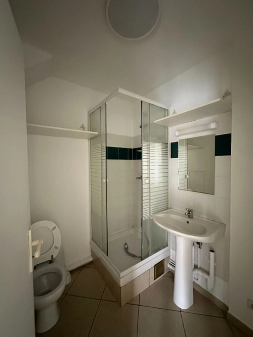 Image d'un en location appartement 1 pièce 20 m à 630€ à torcy (62310)