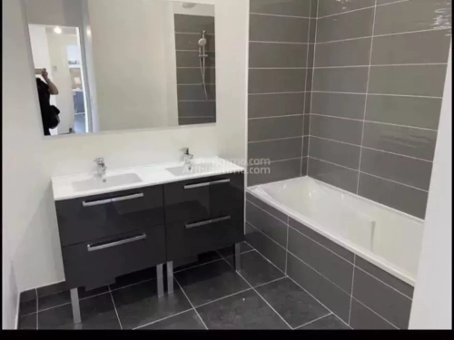 Image d'un louer appartement de 3 pièces 64 m² 1 191 € à villeneuve-loubet (06270) : une annonce arthurimmo.com à 1191€ à villeneuve-loubet (06270)