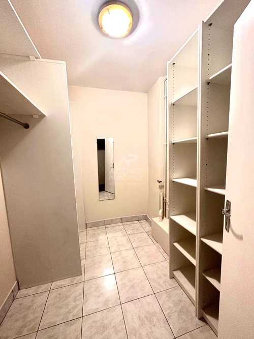 Image d'un appartement 63 m2 - au pied du rer a saint germain en laye à 1430€ à saint-germain-en-laye (78100)