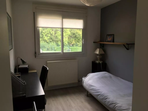 Image d'un appartement 1 pièce, 10 m² à louer à caluire-et-cuire (69300) à 400€ à caluire-et-cuire (69300)