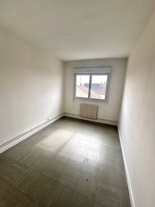 Image d'un appartement montceau-les-mines 4 pièce(s) 71.76 m2, montceau les mines à 400€ à montceau-les-mines (71300)
