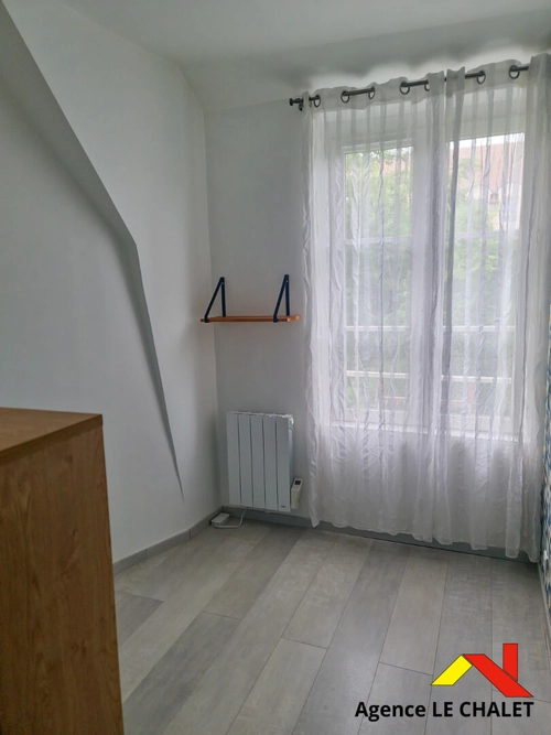 Image d'un en location appartement 2 pièces 39 m à 775€ à garches (92380)