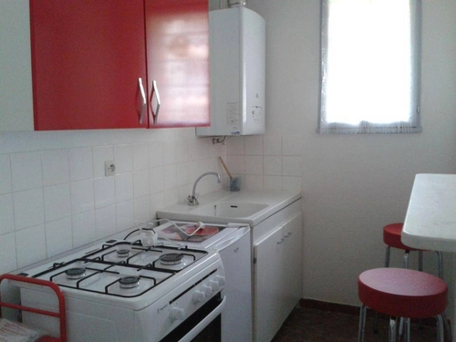 Image d'un appartement 1 pièce à louer à 395€ à privas (07000)