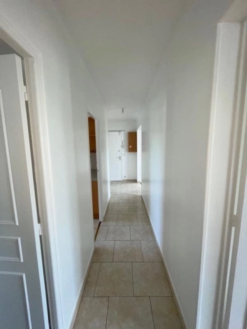 Image d'un appartement 3 pièces - 64.58 m2 à 1315€ à montesson (52500)