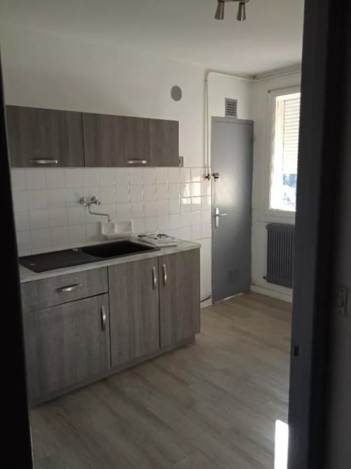 Image d'un appartement 3 pièces, 65 m² à louer à draguignan (83300) à 700€ à draguignan (83300)