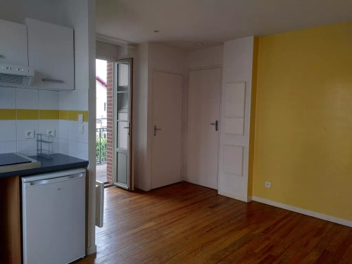Image d'un appartement 1 pièce, 23 m² à louer à tarbes (65000) à 390€ à tarbes (65000)