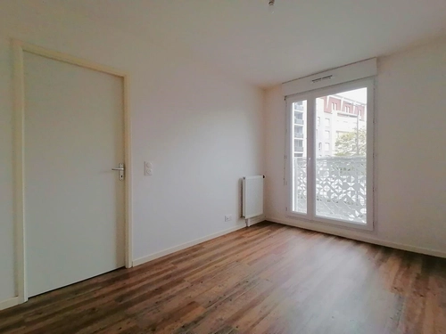 Image d'un appartement 2 pièces à 800€ à cergy (95800)
