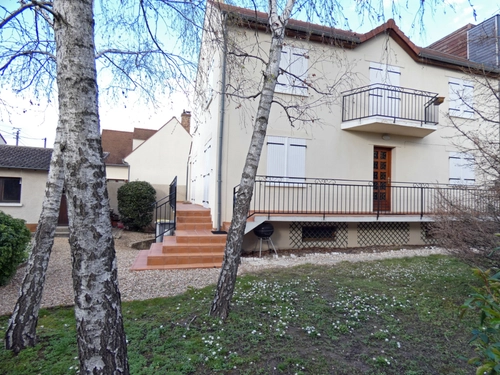 Image d'un maison croissy sur seine 6 pièce(s) 145 m2 à 3350€ à croissy-sur-seine (78290)