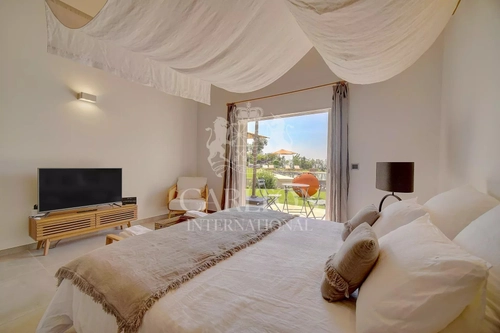Image d'un en location maison à 14000€ à saint-paul-de-vence (06570)