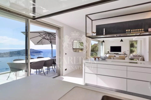 Image d'un en location maison 10 pièces à 30000€ à villefranche-sur-mer (06230)