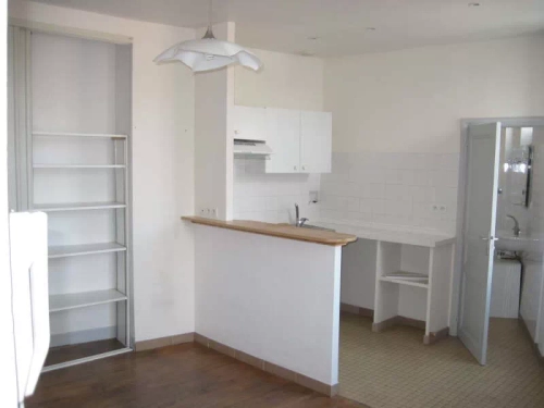 Image d'un appartement 1 pièce, 19 m² à louer à revel (31250) à 320€ à revel (38420)