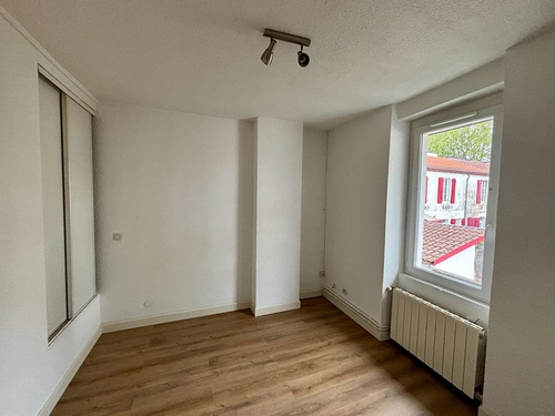 Image d'un a louer maison de ville dax 3 pièces à 750€ à dax (40100)