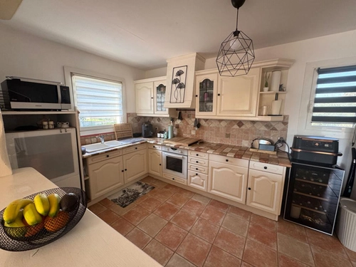 Image d'un maison "meublee"  4 chambres avec piscine et garage à 2100€ à fos-sur-mer (13270)