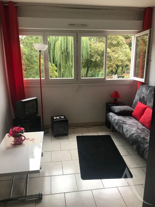 Image d'un location appartement 1 pièce, 16.45m², châteauroux à 379€ à châteauroux (36000)
