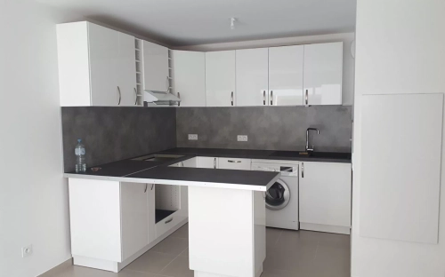 Image d'un appartement à louer 2 pièces 41,56 m à 743€ à fréjus (83600)