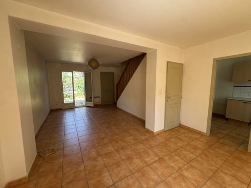 Image d'un maison - 4 pièce(s) 3 chambre(s) 86.82 m² à 1550€ à cogolin (83310)