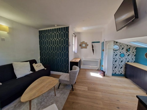 Image d'un t1 3ème et dernier à 775€ à aix-en-provence (13090)