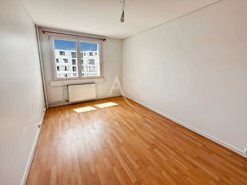 Image d'un en location appartement 3 pièces 77 m à 1400€ à poissy (78300)