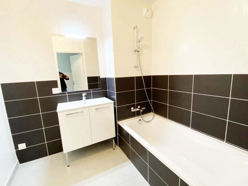 Image d'un en location appartement 3 pièces 65 m à 1220€ à annecy (74000)