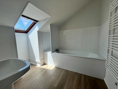 Image d'un en location appartement 2 pièces 61 m à 840€ à sainte-adresse (76310)