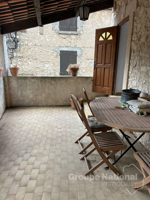 Image d'un en location maison 3 pièces 48 m à 630€ à rians (83560)