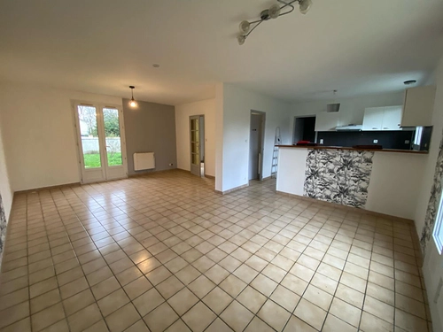 Image d'un en location maison 4 pièces 84 m à 880€ à niort (79000)