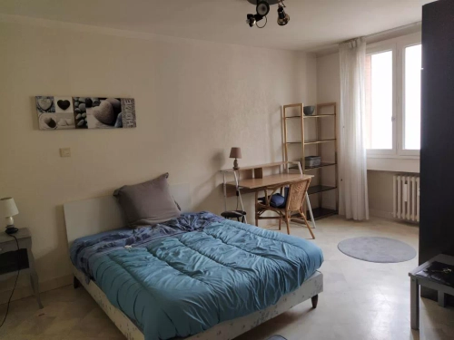 Image d'un appartement 1 pièce, 28 m² à louer à roanne (42300) à 427€ à roanne (42300)