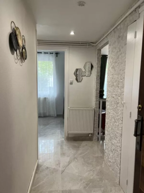 Image d'un appartement 3 pièces, 45 m² à louer à oullins-pierre-bénite (69600) à 1350€ à oullins (69600)