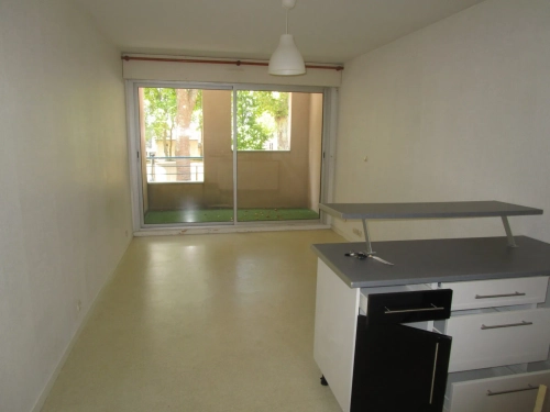 Image d'un appartement 1 pièce à louer à 431€ à dijon (21100)