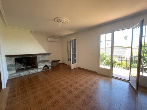 Image d'un en location maison 4 pièces 130 m à 1100€ à san-nicolao (20230)