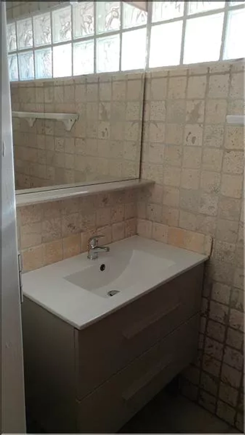 Image d'un appartement 2 pièces, 40 m² à louer à antibes (06600) à 800€ à antibes (06600)
