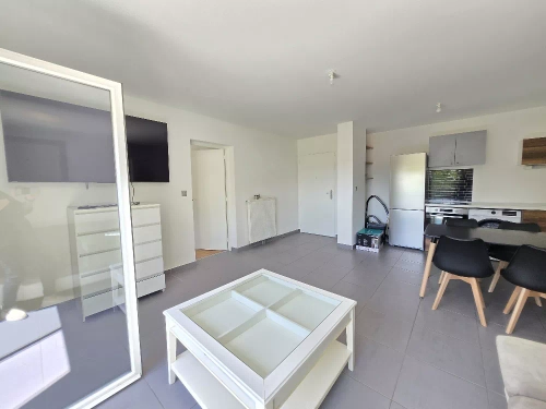 Image d'un appartement 1 pièce, 69 m² à louer à la mulatière (69350) à 565€ à la mulatière (69350)