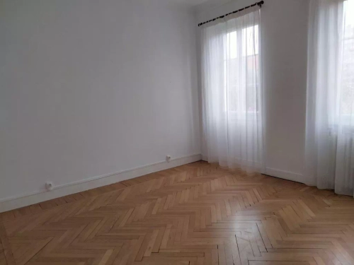 Image d'un maison 7 pièces, 170 m² à louer à pau (64000) à 1440€ à pau (64000)