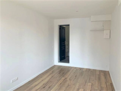 Image d'un f1 refait à neuf - secteur gare / jouvenet - rouen droite à 511€ à bois-guillaume (76230)