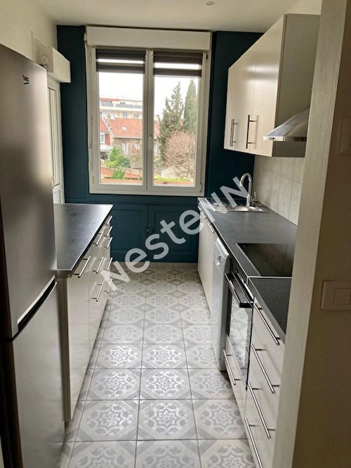 Image d'un appartement t3 avec box et cave - secteur bd st marceaux à 854€ à reims (51100)