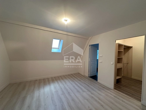 Image d'un a louer appartement type 4 hyper centre avec parking privé à 785€ à châteauroux (36000)