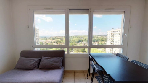 Image d'un appartement 2 pièces, 66 m² à louer à oullins-pierre-bénite (69600) à 550€ à oullins (69600)
