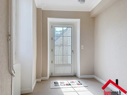 Image d'un en location maison 6 pièces 168 m à 1000€ à châtres (77610)
