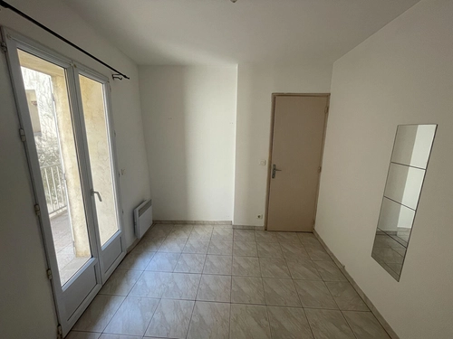 Image d'un en location appartement 3 pièces 46 m à 620€ à saint-maximin-la-sainte-baume (83470)
